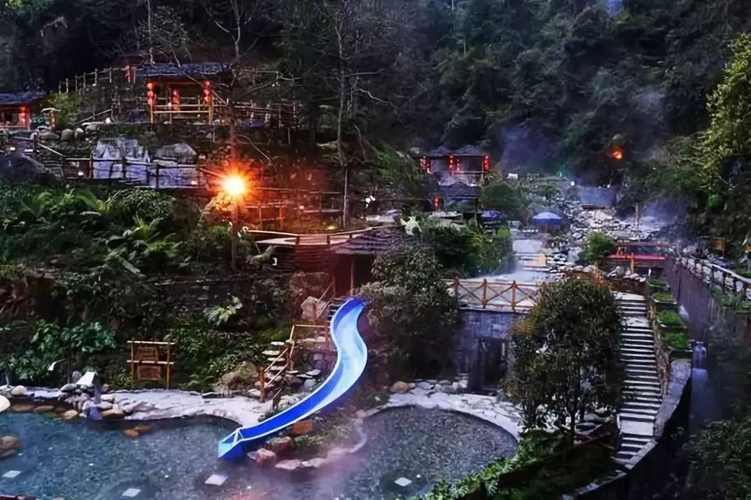 岩浆地牢