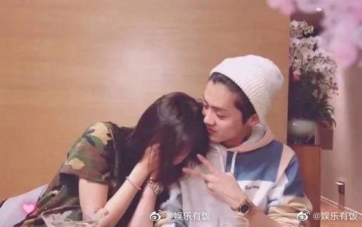 小南早报| 柜员冲客户吼“滚”,银行回应;东方甄选半年净利润下降近6成;霍启刚赴天津履职
