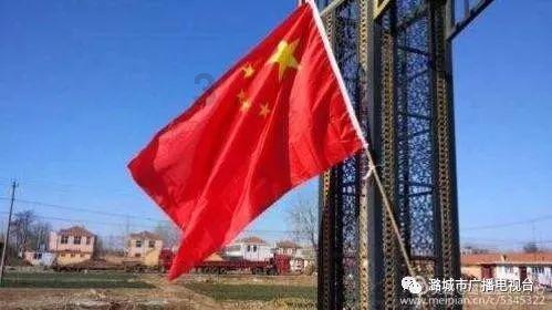 逃离洁白的宾馆