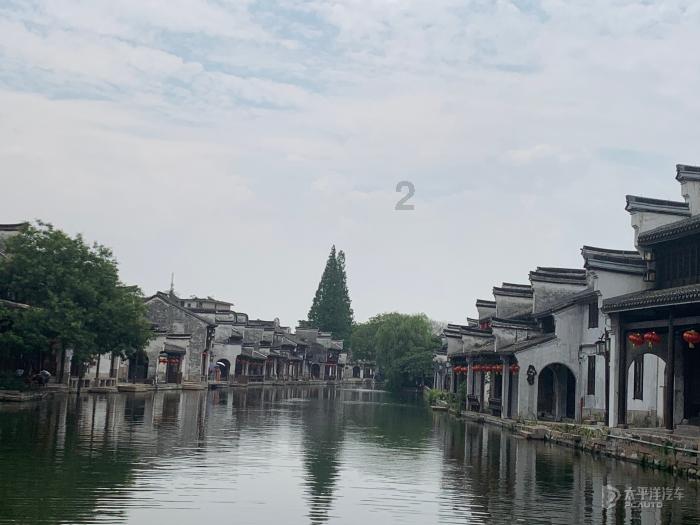 大家认为自己是否配得上想要的生活？游戏画面