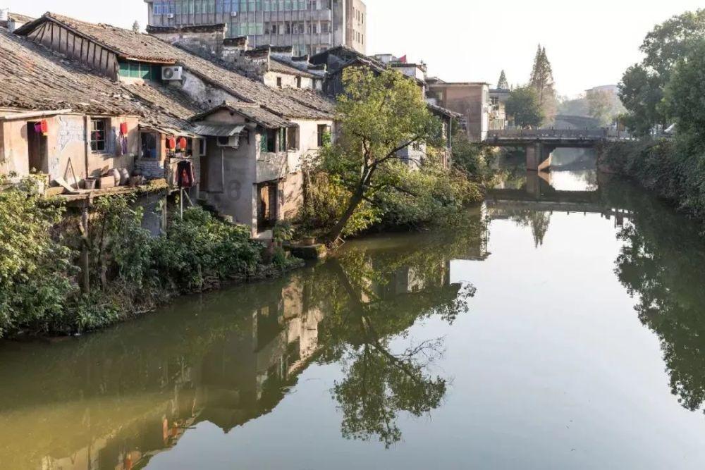 开年第三“虎”:曾任福建省委常委、政法委书记的苏增添被查