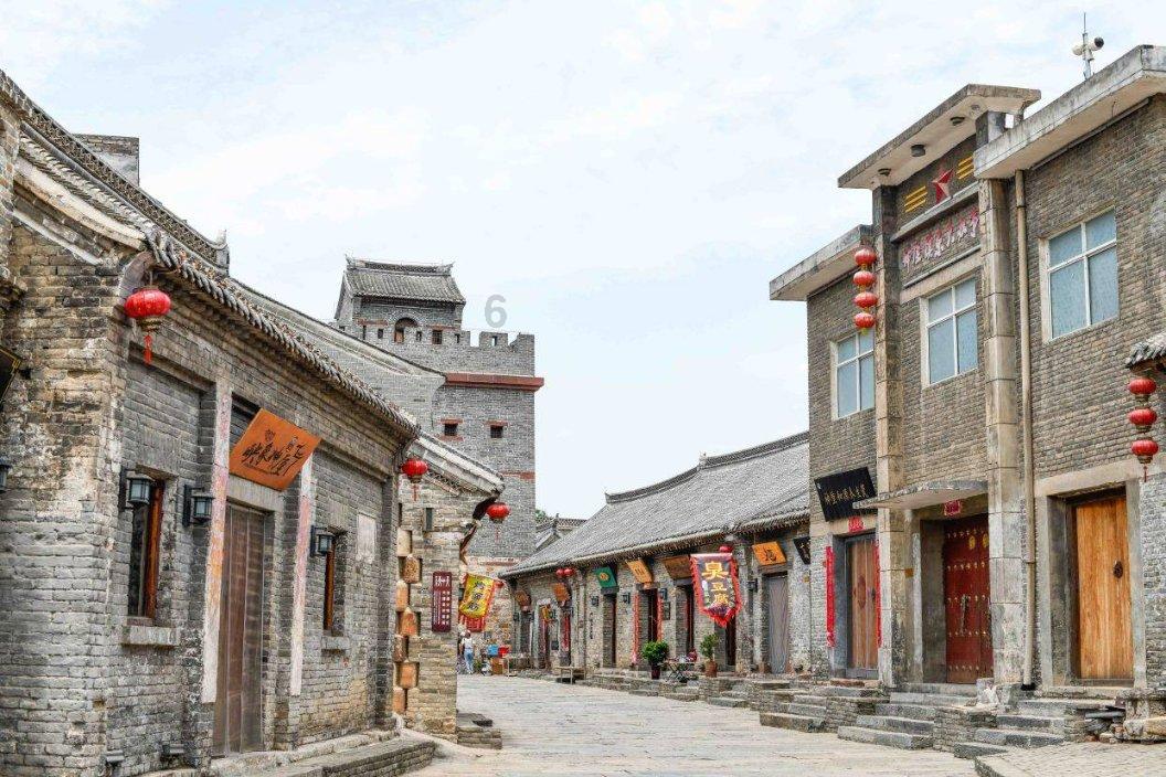 首次见到传说中的“果冻蛋糕”我以为1刀下去有果冻，结果很尴尬